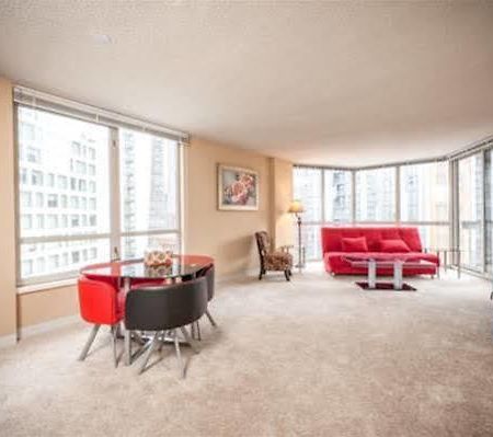 Suite Home Chicago - Eugenie Terrace Two-Bedroom Apartment Kültér fotó
