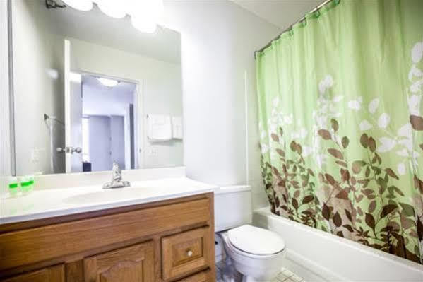 Suite Home Chicago - Eugenie Terrace Two-Bedroom Apartment Kültér fotó