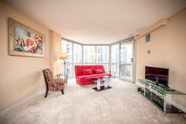 Suite Home Chicago - Eugenie Terrace Two-Bedroom Apartment Kültér fotó